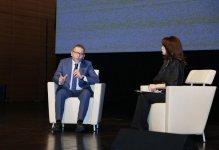 Вице-президент Фонда Гейдара Алиева Лейла Алиева приняла участие в мероприятии под названием «Ночь боли» в рамках международной кампании «Справедливость к Ходжалы!» (ФОТО) (версия 2)