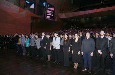 Вице-президент Фонда Гейдара Алиева Лейла Алиева приняла участие в мероприятии под названием «Ночь боли» в рамках международной кампании «Справедливость к Ходжалы!» (ФОТО) (версия 2)