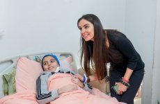 Вице-президент Фонда Гейдара Алиева Лейла Алиева посетила НИИ гематологии и трансфузиологии в Баку (ФОТО)