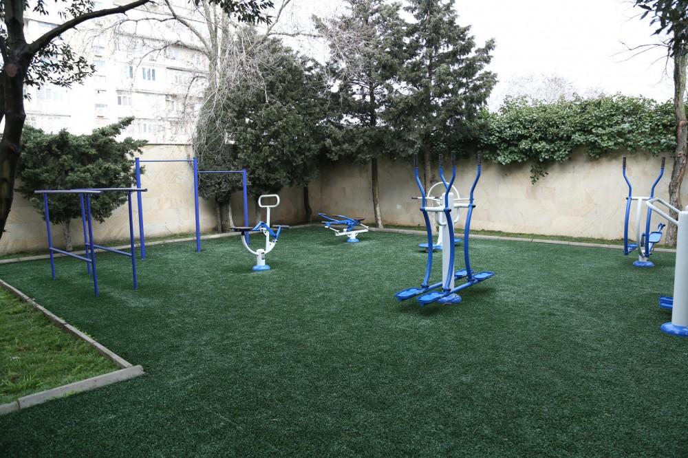 Вице-президент Фонда Гейдара Алиева Лейла Алиева встретилась с воспитанниками детдома в Сураханском районе Баку (ФОТО)