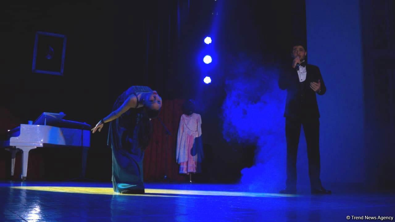 Азербайджанки перевоплотились в Николь Кидман и Кристину Агилеру - Best Musical Shows (ФОТО)