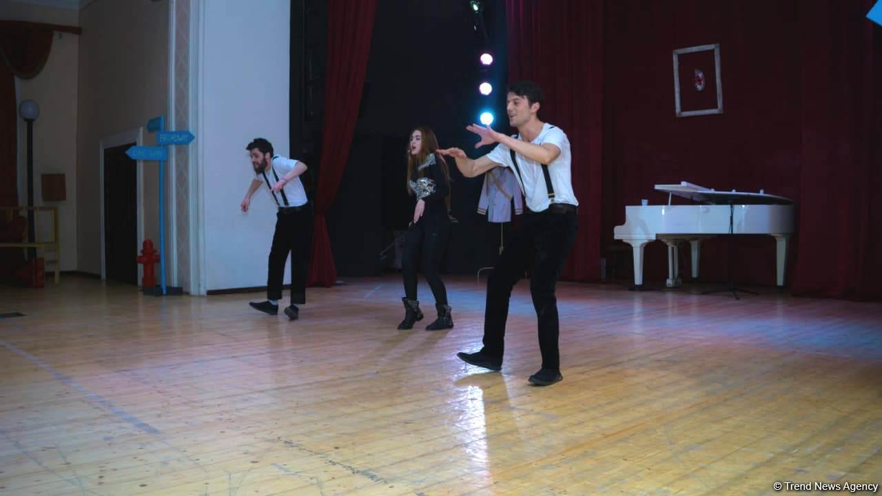 Азербайджанки перевоплотились в Николь Кидман и Кристину Агилеру - Best Musical Shows (ФОТО)