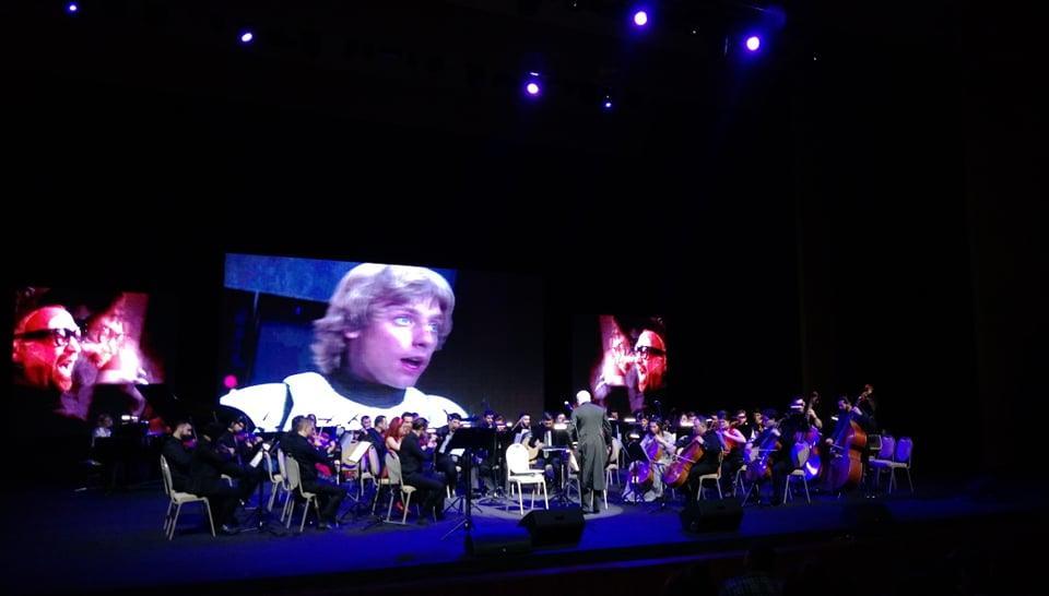 Гайнана, Крестный отец и Звездные войны – танцующие инструменты в Баку (ВИДЕО, ФОТО)