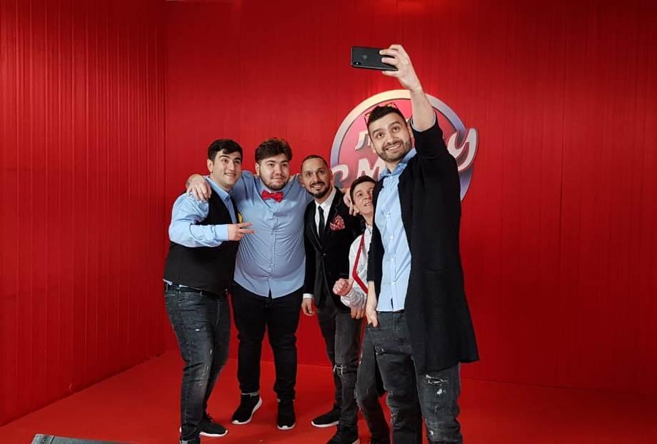 Первая азербайджанская команда "Как по Маслу" на самом рейтинговом канале Украины 1+1 (ФОТО)