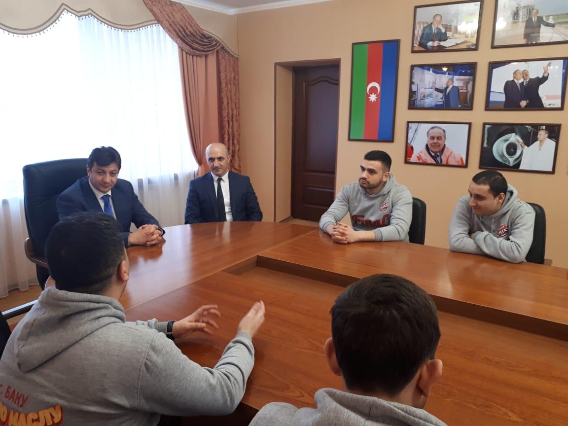 Первая азербайджанская команда "Как по Маслу" на самом рейтинговом канале Украины 1+1 (ФОТО)