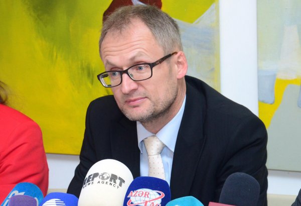 Швейцария готова оказать поддержку мирному урегулированию нагорно-карабахского конфликта