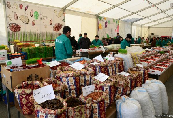 В Азербайджане продлили приостановление деятельности сезонных ярмарок