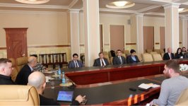 Шутки в сторону: известный российский КВНщик провел в Баку мастер-класс (ФОТО)