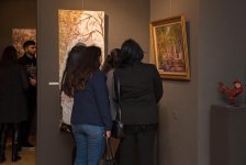 Азербайджанские девушки в волшебном марте: Пока от мужчин ждешь подарка… (ФОТО)