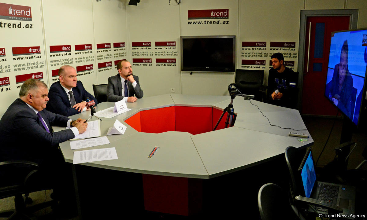 В пресс-центре АМИ Trend состоялся видеомост "Экономическое и инвестиционное сотрудничество Азербайджана и России: новые точки роста" (ФОТО)