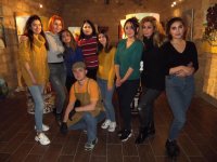 В честь 8 марта на металлических бочках в Баку "расцвели" цветы (ФОТО)