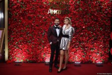 В Баку прошла церемония награждения "Золотые люди" – красная дорожка, звезды (ФОТО)