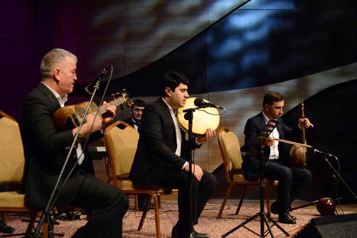 Там, где живет мугам - звонкие голоса азербайджанских вокалистов (ФОТО)