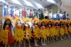 В Баку сожгли чучело Зимы и провели праздник с блинами (ФОТО)