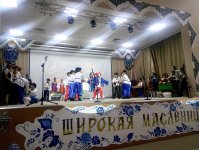 В Баку сожгли чучело Зимы и провели праздник с блинами (ФОТО)