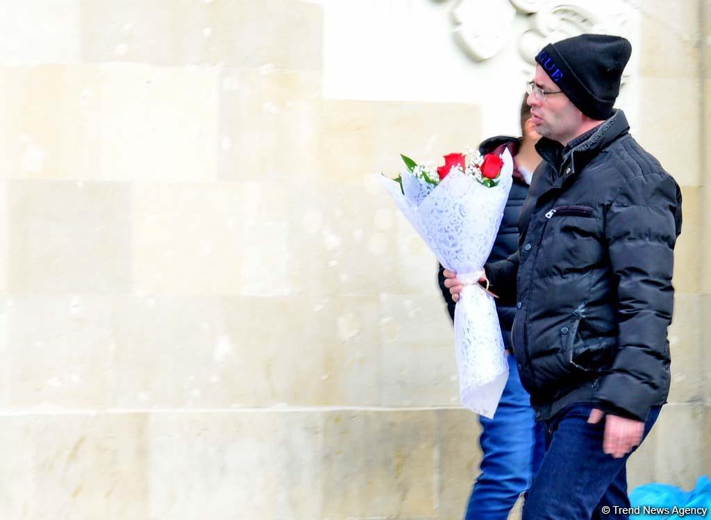 С праздником вас, дорогие азербайджанские женщины! (ФОТОРЕПОРТАЖ)