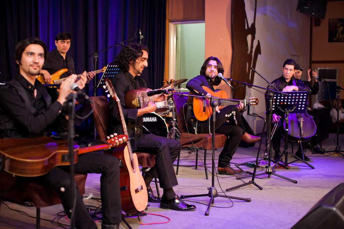 Евровидение 2019. Креативный клип Чингиза Мустафаева от Азербайджана – всё о певце (ВИДЕО, ФОТО)