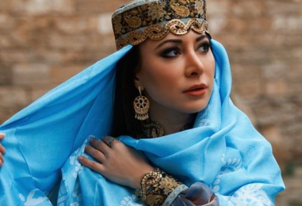 Онлайн-лекция об азербайджанском национальном костюме