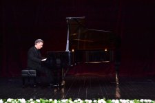 Великолепная шестерка в Шамахе (ФОТО)