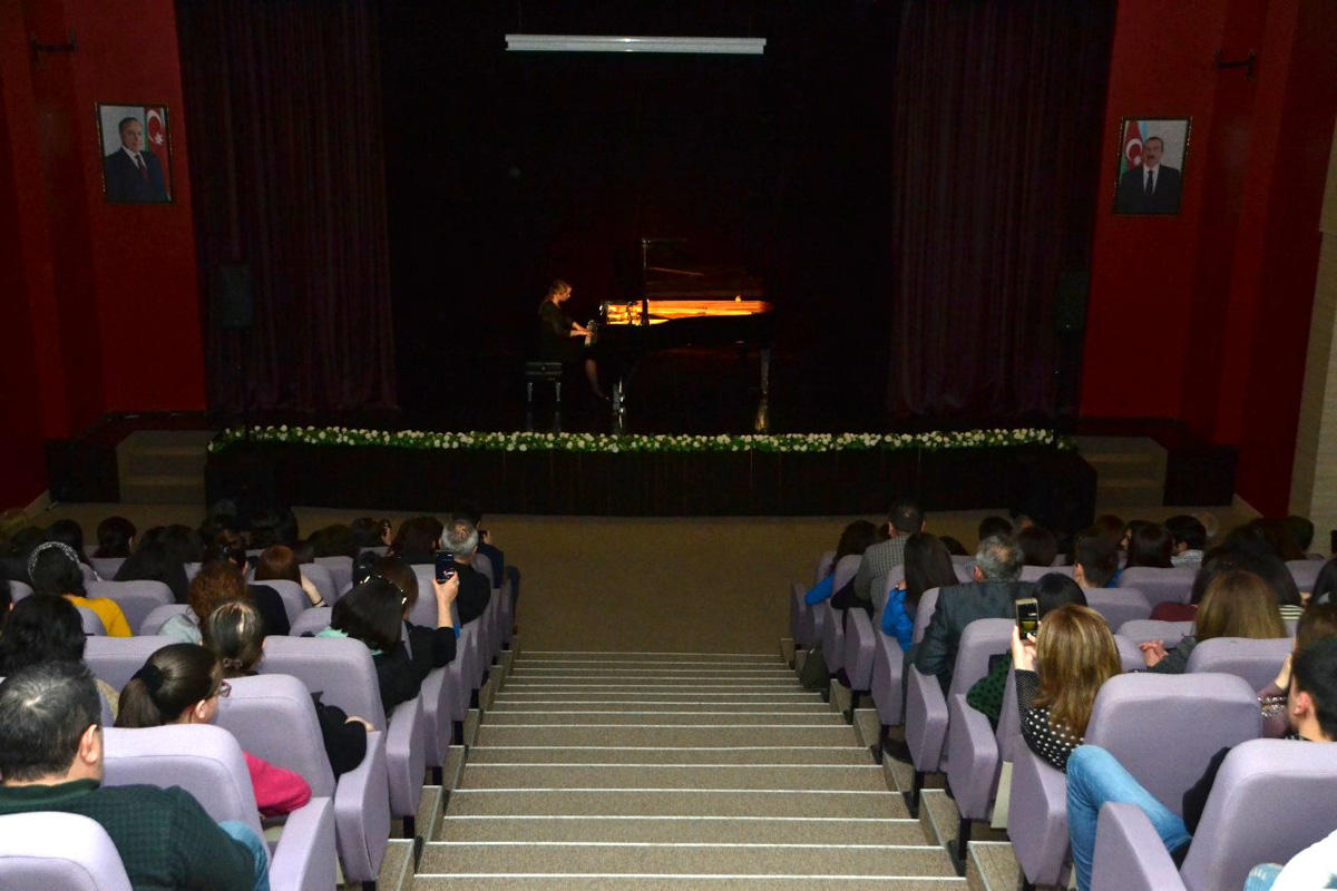 Великолепная шестерка в Шамахе (ФОТО)