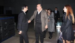 Турецкие красавицы в окружении азербайджанцев, или Потрескавшаяся любовь (ВИДЕО, ФОТО)