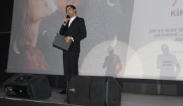 Турецкие красавицы в окружении азербайджанцев, или Потрескавшаяся любовь (ВИДЕО, ФОТО)