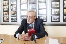 Запах смерти, Зейнаб Ханларова и наделавший в штаны армянин…
Совместный проект "Легенды азербайджанских спецслужб" (ФОТО)