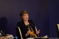 VII Глобальный Бакинский форум продолжает работу панельными обсуждениями (ФОТО)