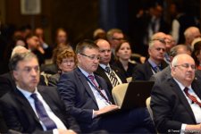 VII Глобальный Бакинский форум продолжает работу панельными обсуждениями (ФОТО)