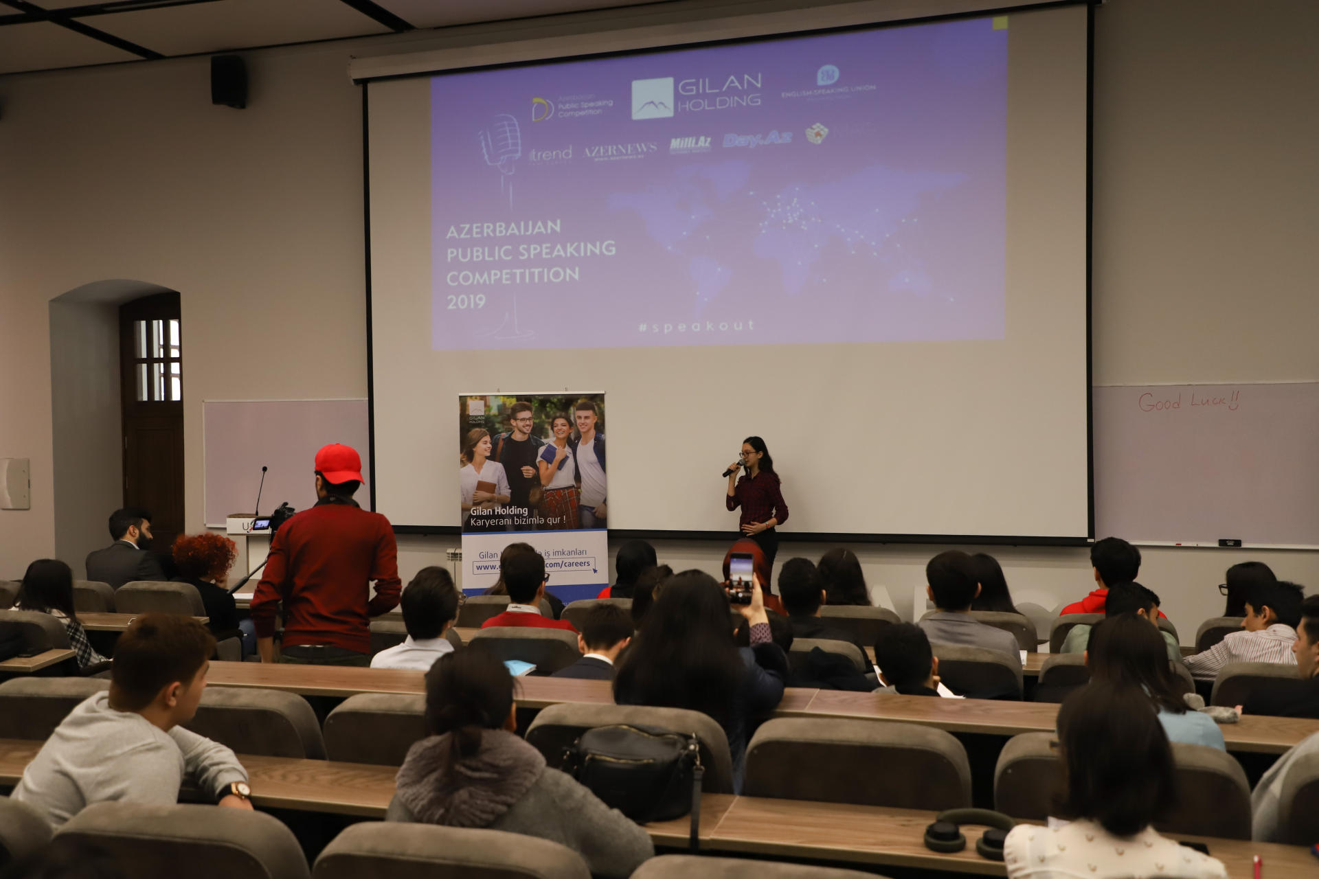 Азербайджанские ораторы предсказали будущее (ФОТО)