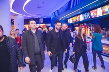 Семейная пара решила убить друг друга в Баку на глазах сотни людей (ВИДЕО, ФОТО)