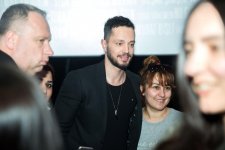 Семейная пара решила убить друг друга в Баку на глазах сотни людей (ВИДЕО, ФОТО)