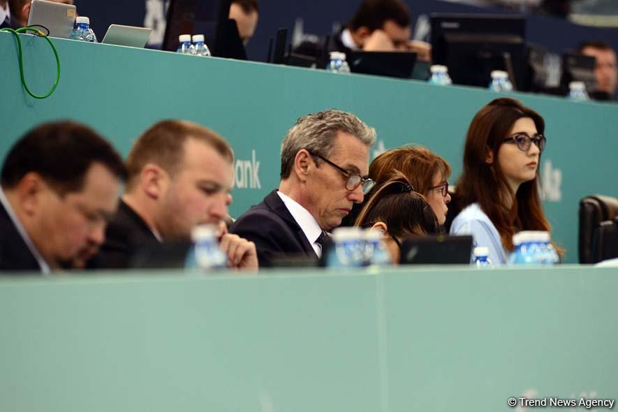 В Баку стартовал второй день соревнований Кубка мира FIG по спортивной гимнастике (ФОТО)