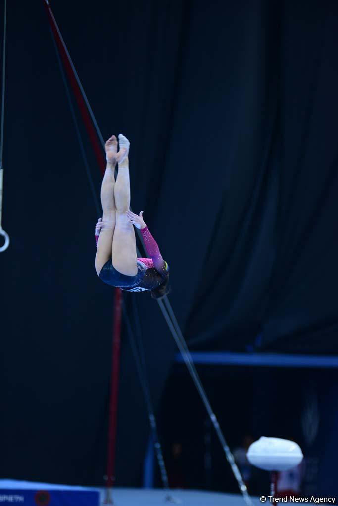 В Баку стартовал второй день соревнований Кубка мира FIG по спортивной гимнастике (ФОТО)