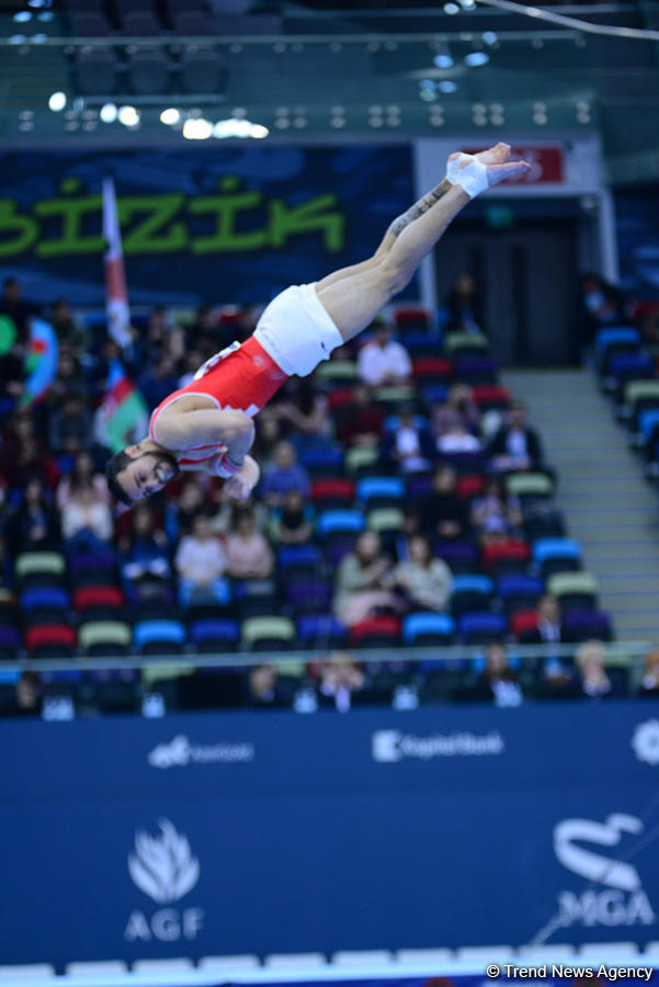 В Баку стартовал третий день соревнований Кубка мира FIG по спортивной гимнастике (ФОТО)