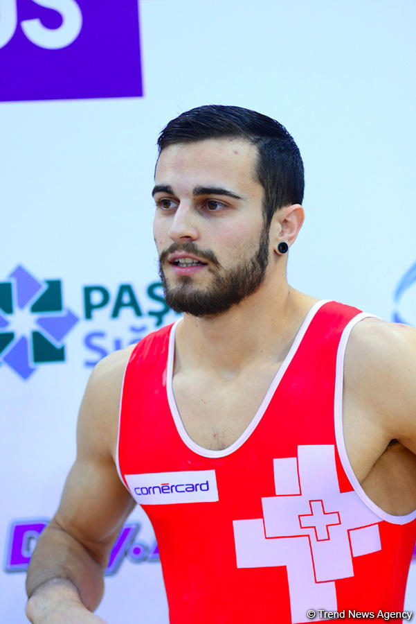 В Баку стартовал третий день соревнований Кубка мира FIG по спортивной гимнастике (ФОТО)