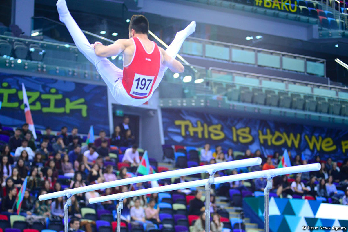 В Баку стартовал третий день соревнований Кубка мира FIG по спортивной гимнастике (ФОТО)