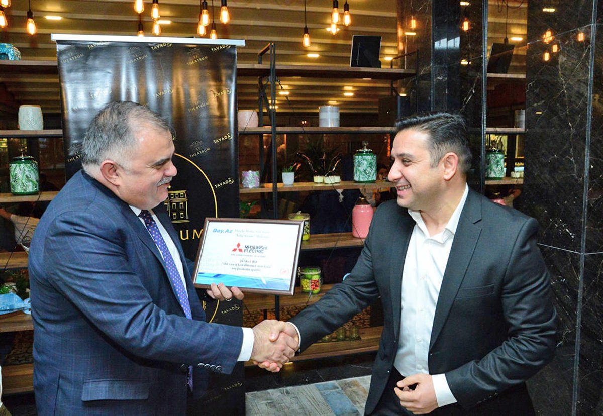 "Xalq seçimi": Читатели Day.Az выбрали лучших из лучших (ФОТО)