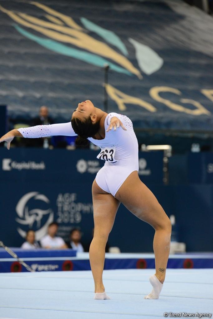 В Национальной арене гимнастики продолжаются финальные соревнования Кубка мира по спортивной гимнастике в Баку (ФОТО)