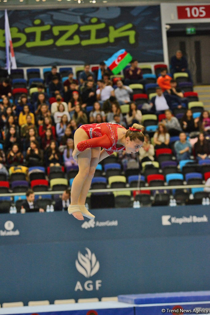 В Национальной арене гимнастики продолжаются финальные соревнования Кубка мира по спортивной гимнастике в Баку (ФОТО)