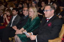 "Sarı Gəlin" и "Bayram  axşamları": австрийский музыкант выступил с концертом в Баку (ФОТО)