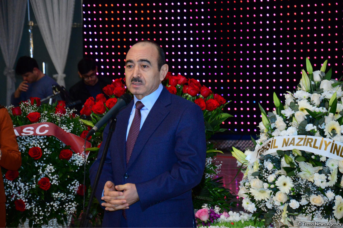 Али Гасанов: Поддержка Азербайджанским государством СМИ, журналистов осуществляется в прозрачной форме (ФОТО)