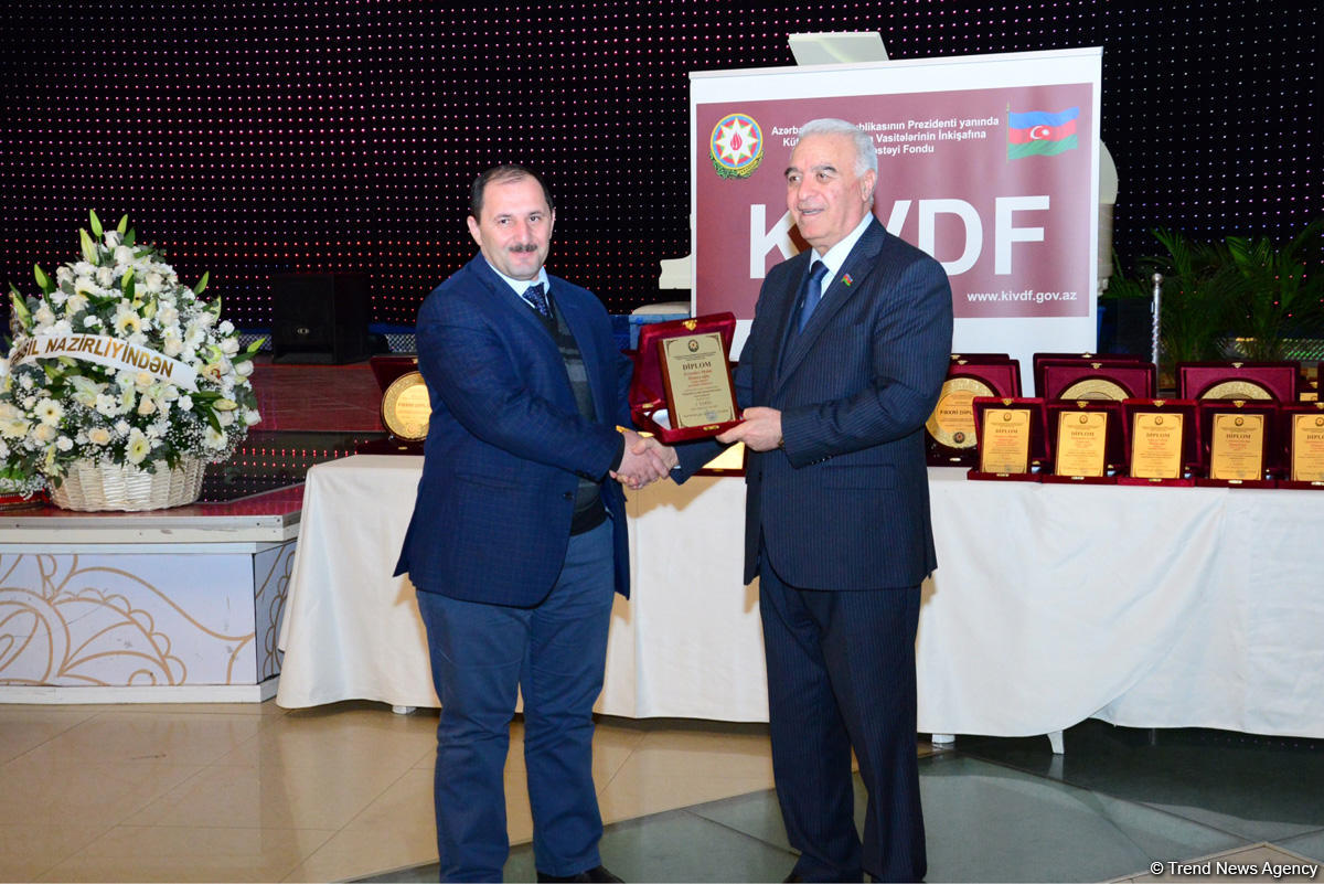 Али Гасанов: Поддержка Азербайджанским государством СМИ, журналистов осуществляется в прозрачной форме (ФОТО)