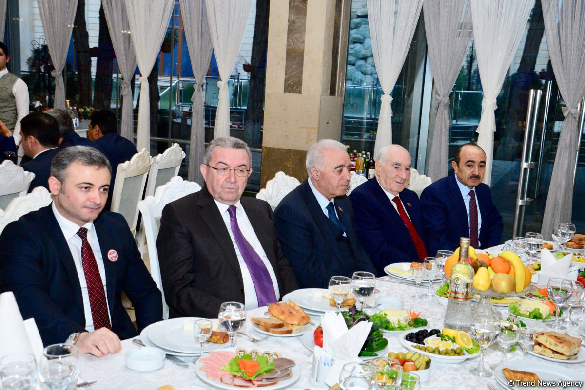 Али Гасанов: Поддержка Азербайджанским государством СМИ, журналистов осуществляется в прозрачной форме (ФОТО)