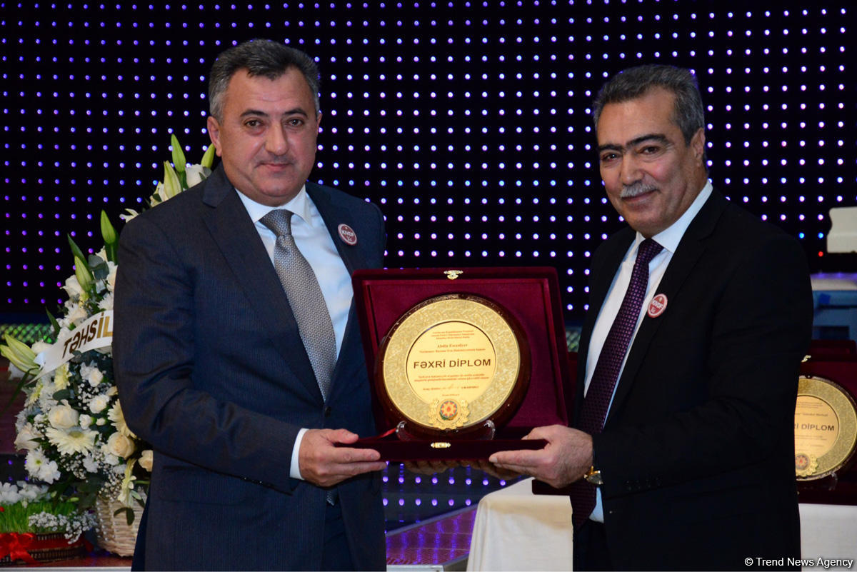 Али Гасанов: Поддержка Азербайджанским государством СМИ, журналистов осуществляется в прозрачной форме (ФОТО)