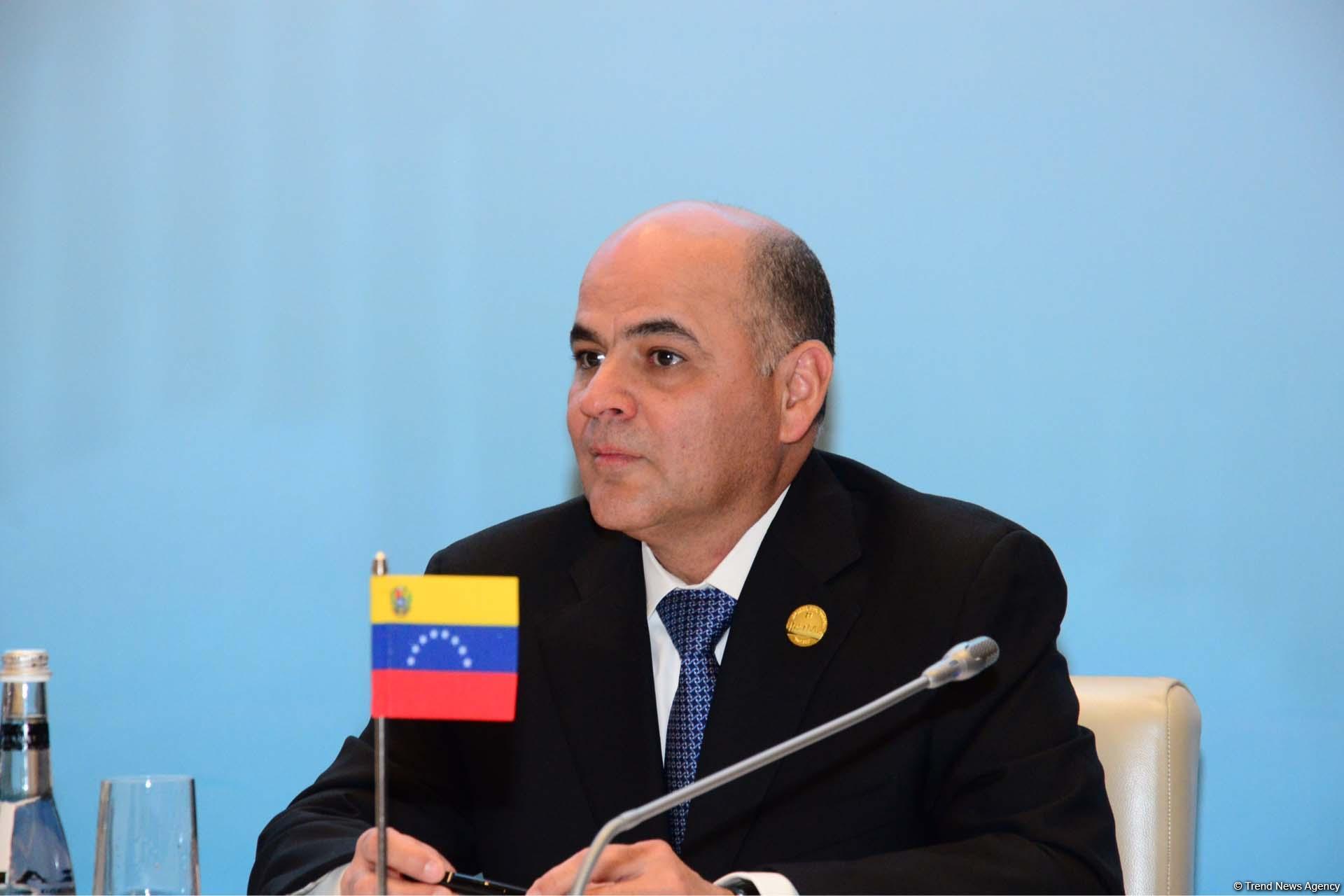 В Баку проходит 13-ое заседание Совместного мониторингового комитета ОПЕК+ (ФОТО)