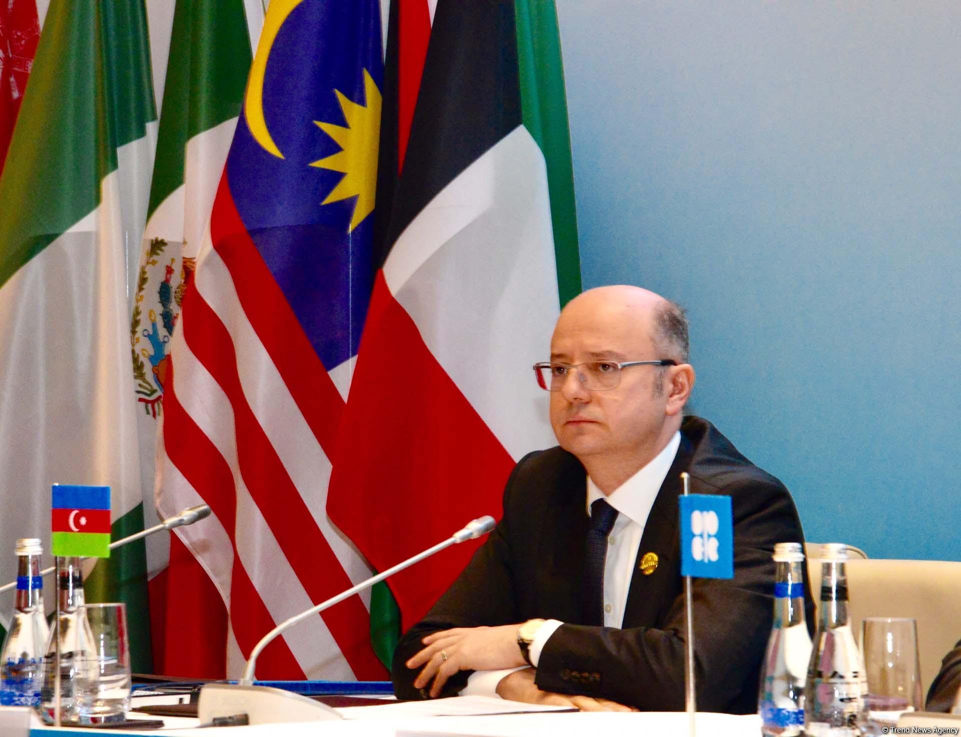 В Баку проходит 13-ое заседание Совместного мониторингового комитета ОПЕК+ (ФОТО)