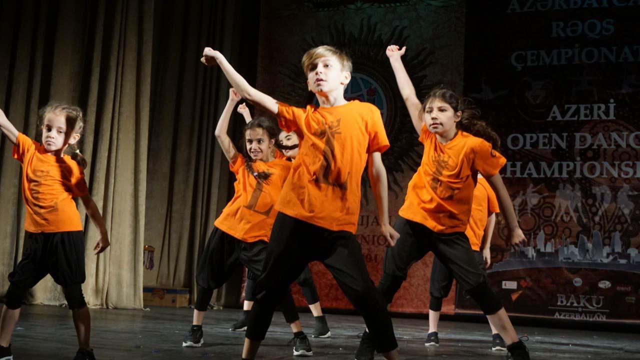 Определены победители открытого чемпионата Азербайджана по танцам (ФОТО)
