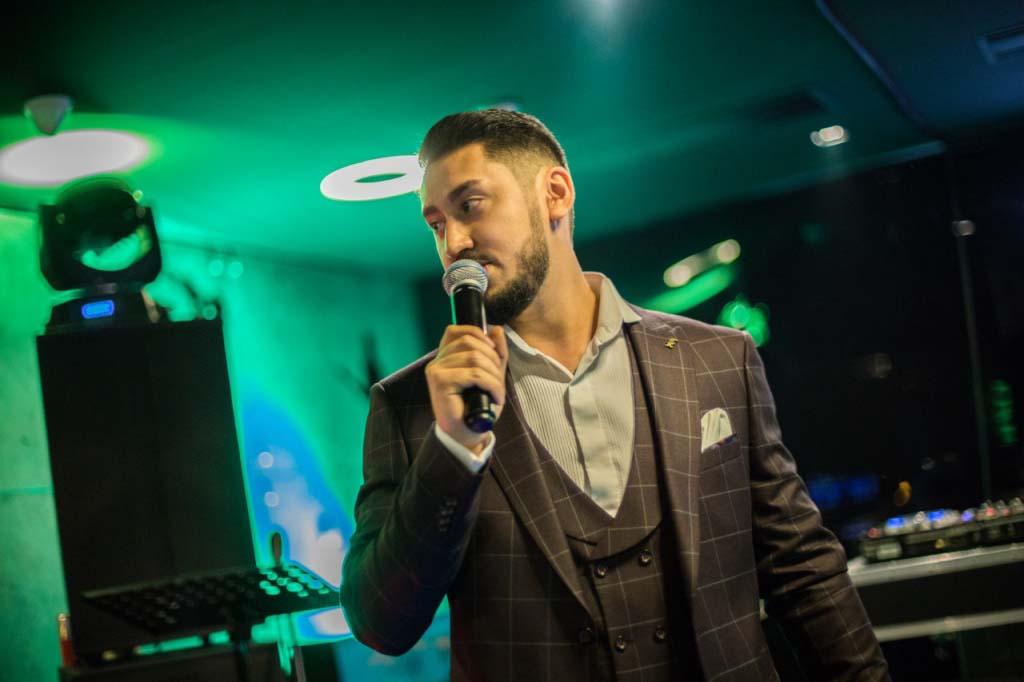 Роботы и Фаик Агаев презентовали топ-моделей Азербайджана  (ВИДЕО, ФОТО)