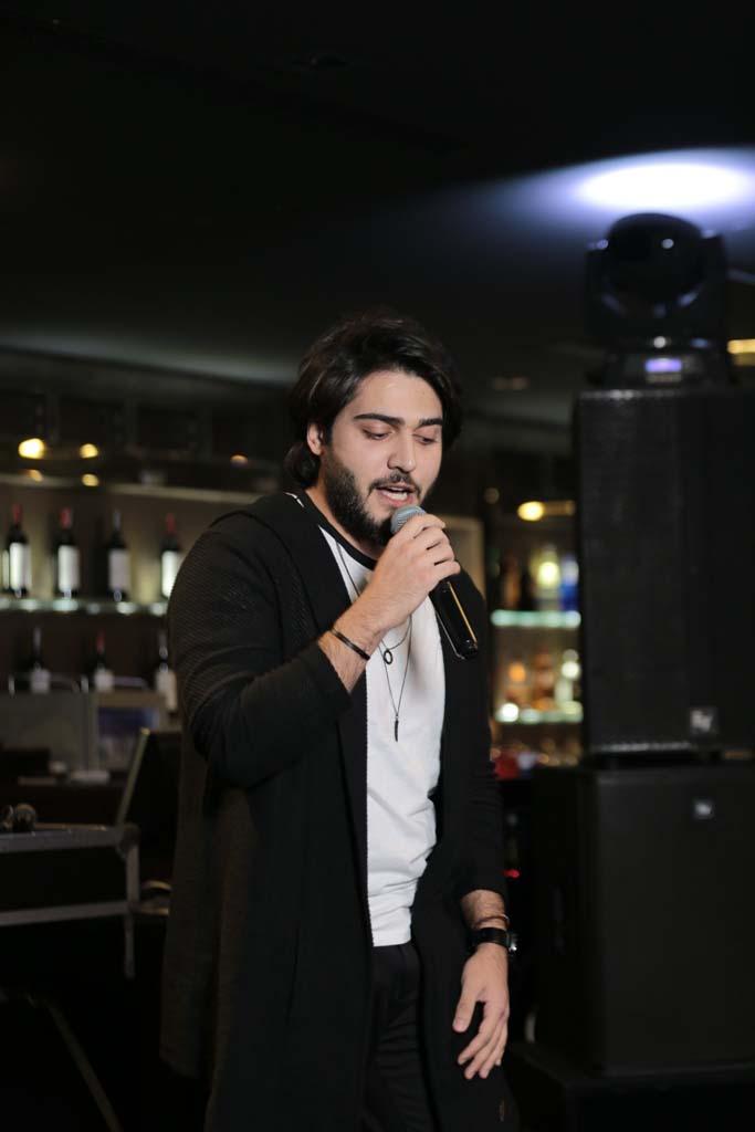 Роботы и Фаик Агаев презентовали топ-моделей Азербайджана  (ВИДЕО, ФОТО)